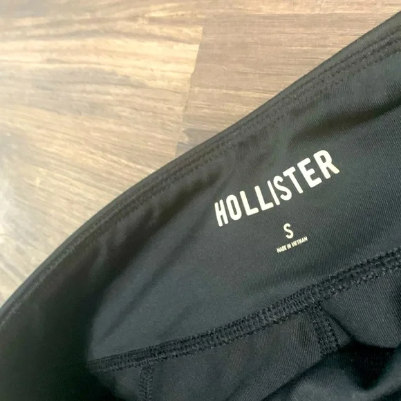 Women’s Black Hollister Mesh Leggings - Picture 6 of 6